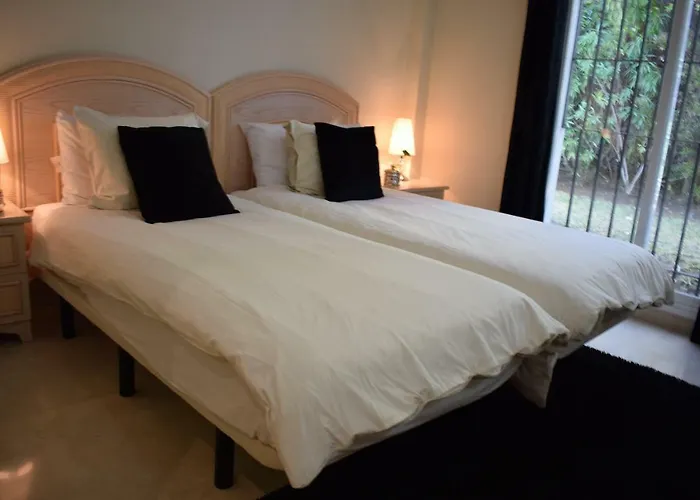 La Concha Vista La Quinta Apartment